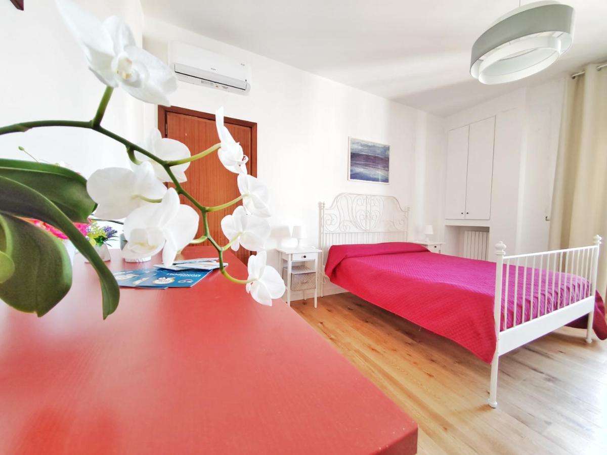 Dimora Sea View Apartment Monopoli Exterior photo