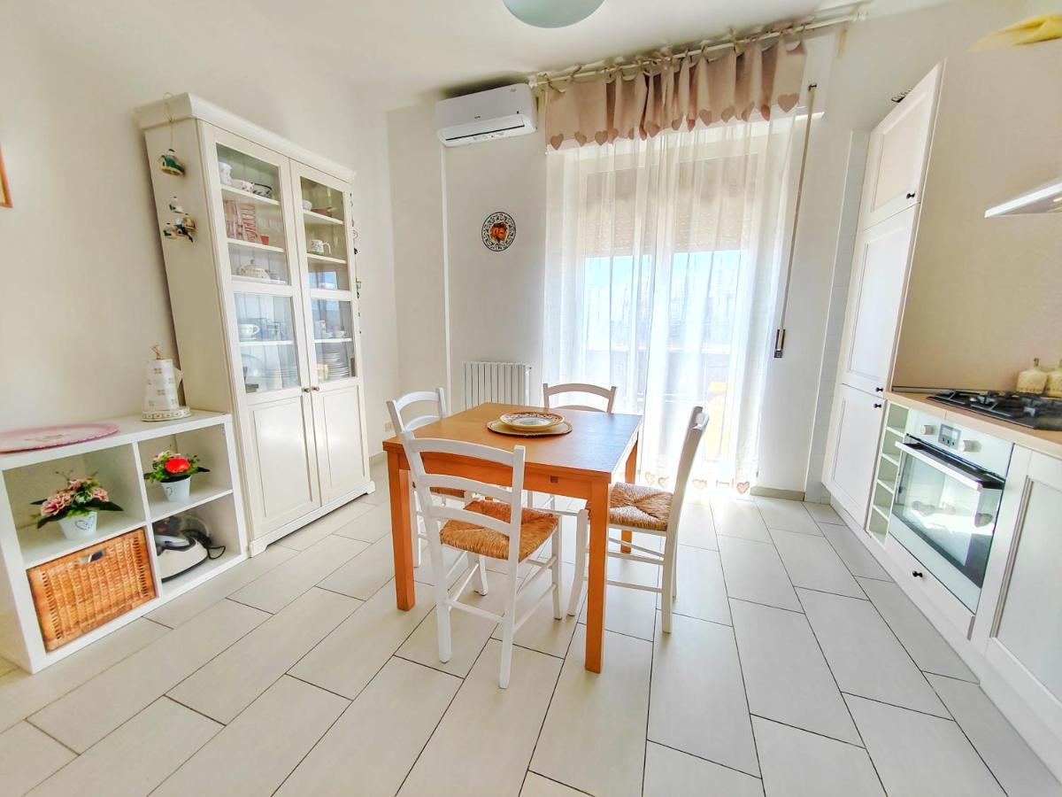 Dimora Sea View Apartment Monopoli Exterior photo